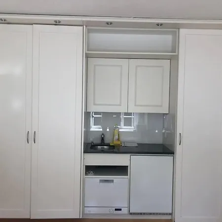 Charmin In Old Town - Uz8 苏黎世