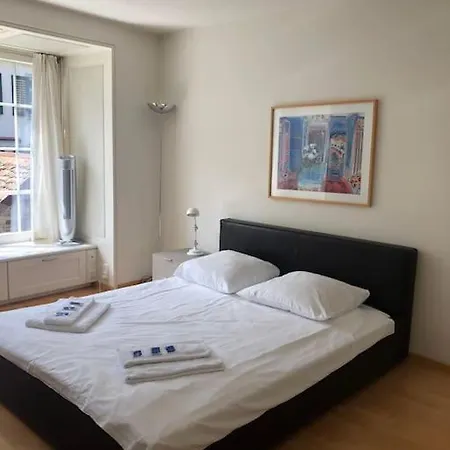 Charmin In Old Town - Uz8 * 苏黎世