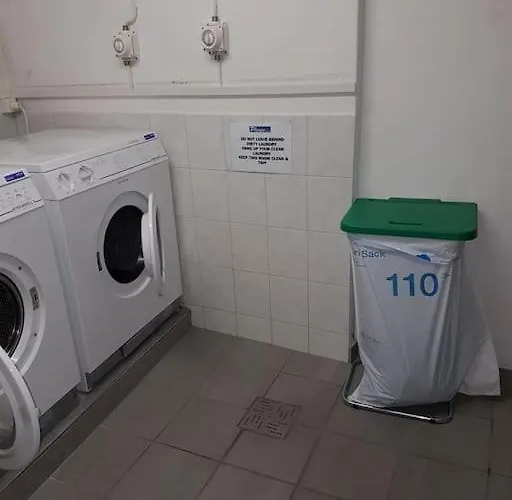 Charmin In Old Town - Uz8 زيورخ